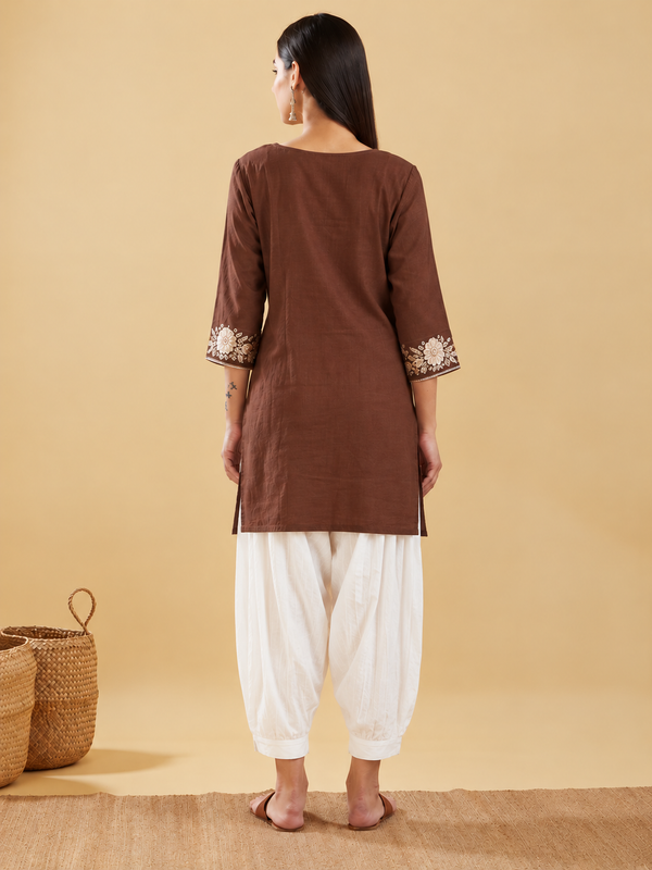 Women's Embroidered Cotton Kurta with Off-White Farshi Salwar Set