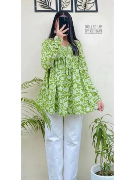 Women’s Green Rayon Floral Printed V-Neck Flared Top