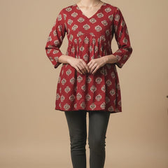 Women’s Maroon Rayon Printed V-Neck Flared Casual Top
