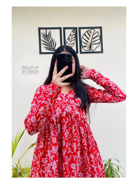 Women’s Black Rayon Floral Printed V-Neck Flared Top