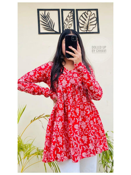 Women’s Red Rayon Floral Printed V-Neck Flared Top
