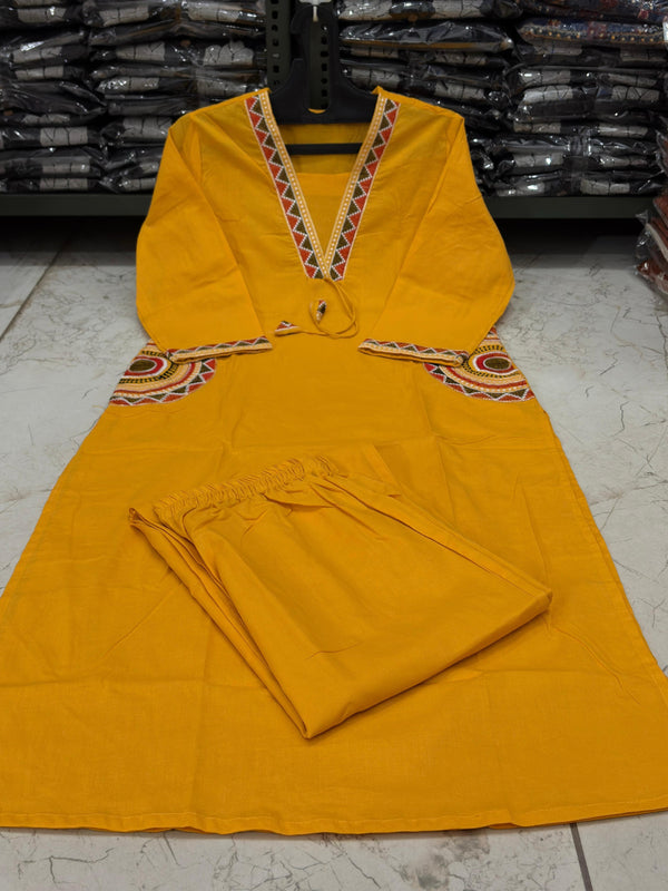 Women's Blue Cotton Embroidered Kurta Set