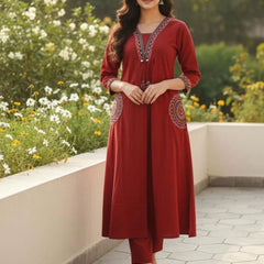 Women's Blue Cotton Embroidered Kurta Set