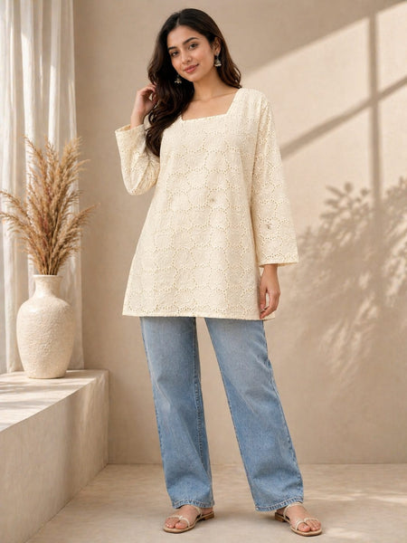 Women’s Off-White Cotton Chikankari Embroidered Top