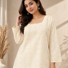 Women’s Off-White Cotton Chikankari Embroidered Top