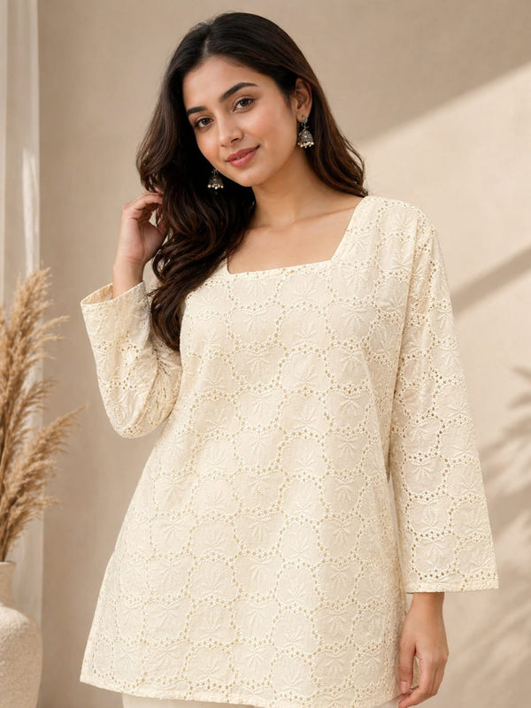 Women’s Off-White Cotton Chikankari Embroidered Top