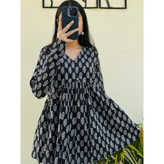 Women’s Black Rayon Printed V-Neck Flared Casual Top