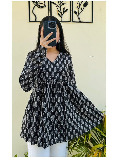 Women’s Black Rayon Printed V-Neck Flared Casual Top
