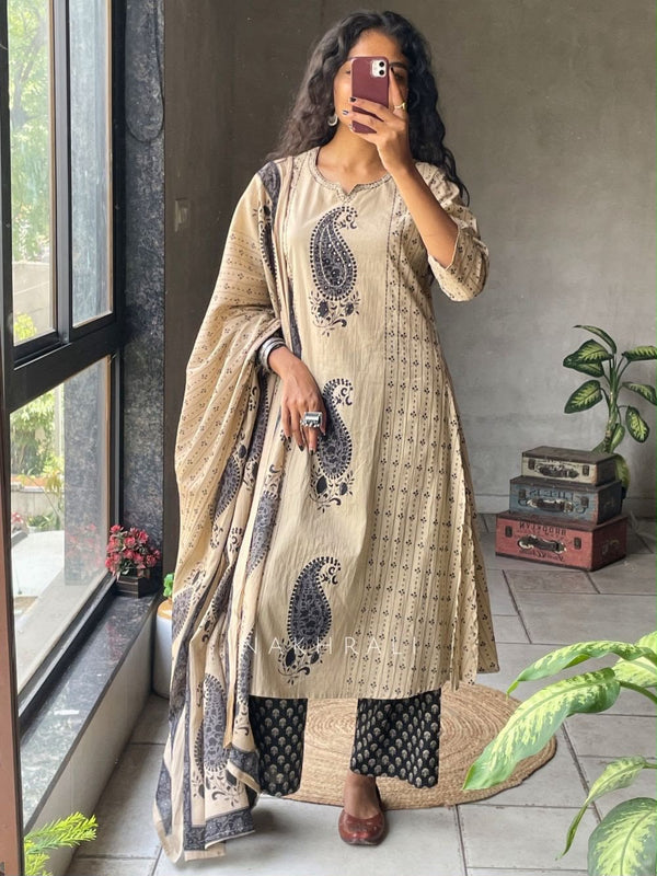 Women's Beige Paisley Printed Kurta Set with Dupatta