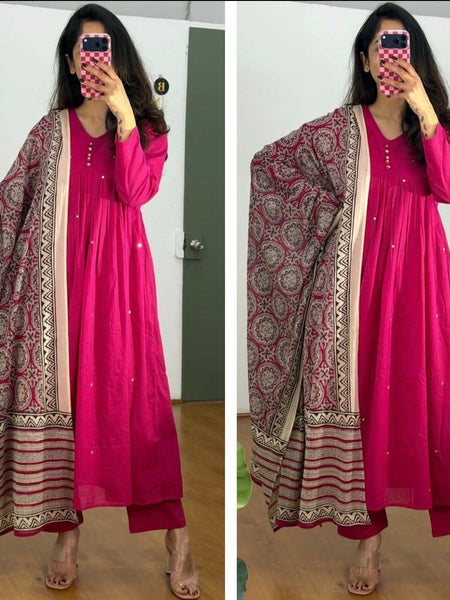 Women's Fuchsia Pink Anarkali Kurta Set with Printed Dupatta