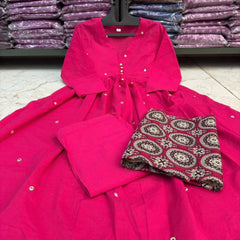 Women's Fuchsia Pink Anarkali Kurta Set with Printed Dupatta