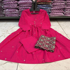 Women's Fuchsia Pink Anarkali Kurta Set with Printed Dupatta
