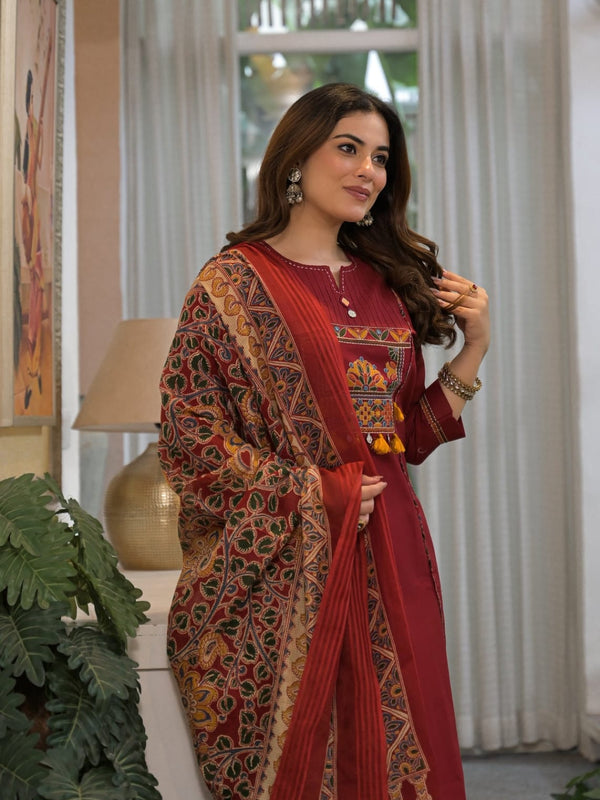 Embroidered Straight Kurta Pant Set with Printed Dupatta