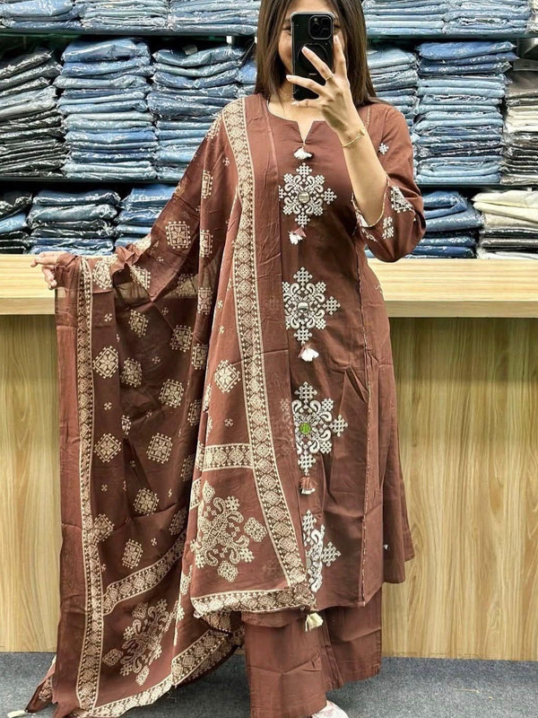 Women’s Embroidered Ethnic Kurta Set with Dupatta & Pants